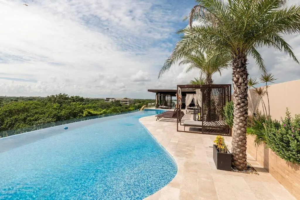 Central Studio Luxurious Condo Fast Wifi Tulum
